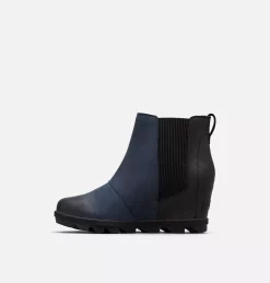 Bottine Joan of Arctic™ Wedge II Chelsea Femme Bottine Joan of Arctic™ Wedge II Chelsea Femme, Collegiate Navy, medial
