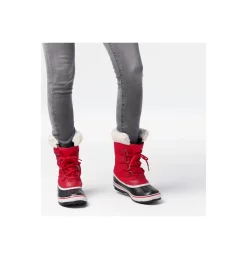 Botte de Neige Winter Carnival™ Femme Botte de Neige Winter Carnival™ Femme, Mountain Red, video