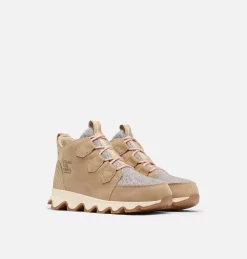 Botte Basket Kinetic™ Caribou Femme Botte Basket Kinetic™ Caribou Femme, Sandy Tan, 3/4 front