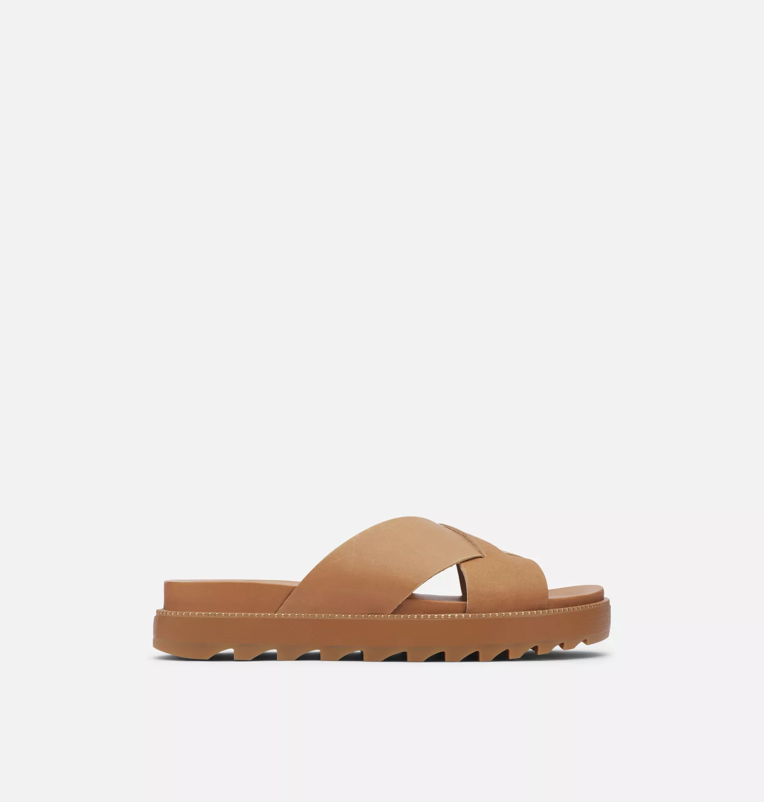 Meilleure vente đ Sorel Sandales plates Sandale Criss-Cross Roaming⢠Femme đ 17 Sandale Criss-Cross Roaming⢠Femme Sandale Criss-Cross Roaming⢠Femme, Camel Brown, front