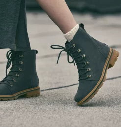 Botte Imperméable Lennox™ Lace Femme Botte Imperméable Lennox™ Lace Femme, Dark Moss, Gum 2