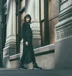 Botte d'Hiver Whitney™ II Short Lace Femme Botte d'Hiver Whitney™ II Short Lace Femme, Black