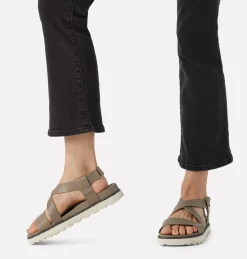 Womens Roaming™ Criss Cross Sandal Womens Roaming™ Criss Cross Sandal, Khaki II, a9