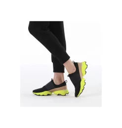 Basket Kinetic™ Impact Strap Femme Basket Kinetic™ Impact Strap Femme, Black, video