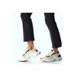 Basket Kinetic™ RNEGD Lace Femme Basket Kinetic™ RNEGD Lace Femme, Glove Yellow, Sea Salt, video