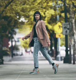 Botte Imperméable Out N About™ III Classic Femme Botte Imperméable Out N About™ III Classic Femme, Camel Brown, Black