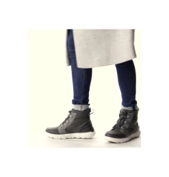 Botte Basket SOREL Explorer™ II Carnival Sport Femme Botte Basket SOREL Explorer™ II Carnival Sport Femme, Quarry, Sea Salt, video