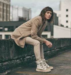 Botte d'Hiver Peau de Mouton SOREL Explorer™ II Joan Femme Botte d'Hiver Peau de Mouton SOREL Explorer™ II Joan Femme, Ancient Fossil, Sea Salt