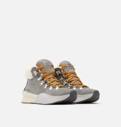 Bottine Imperméable Out N About™ III Conquest Femme Bottine Imperméable Out N About™ III Conquest Femme, Quarry, Fawn, 3/4 front